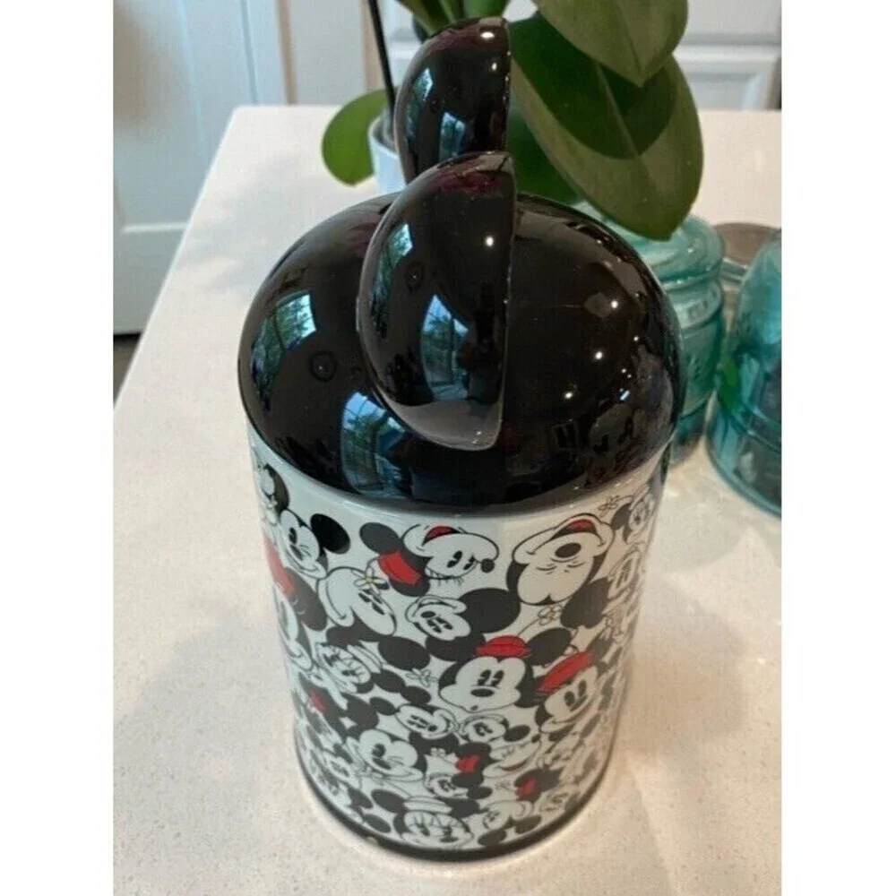 RARE NWT Disney World Minnie Mouse And Mickey Mouse Cookie Jar Canister